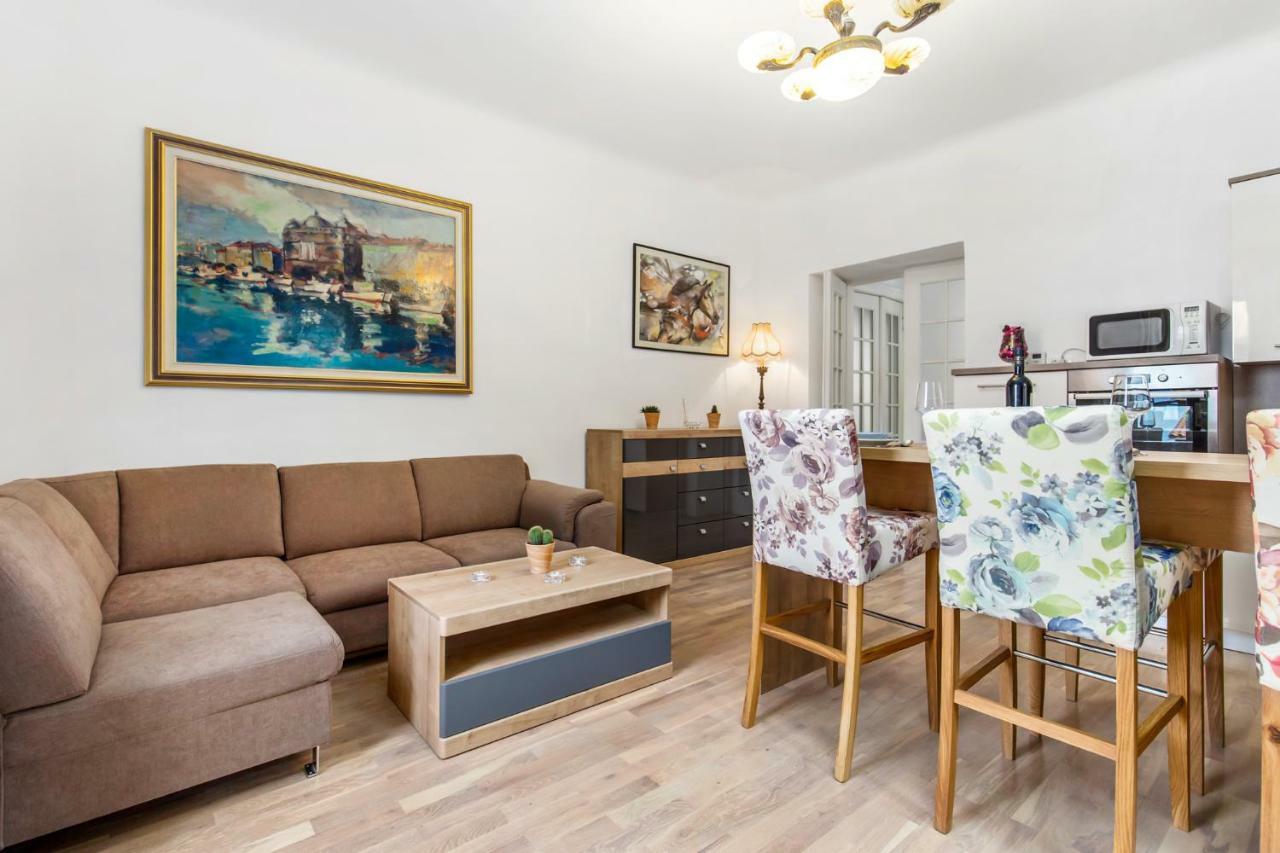 Apartman Villa Carolina Fiume Esterno foto