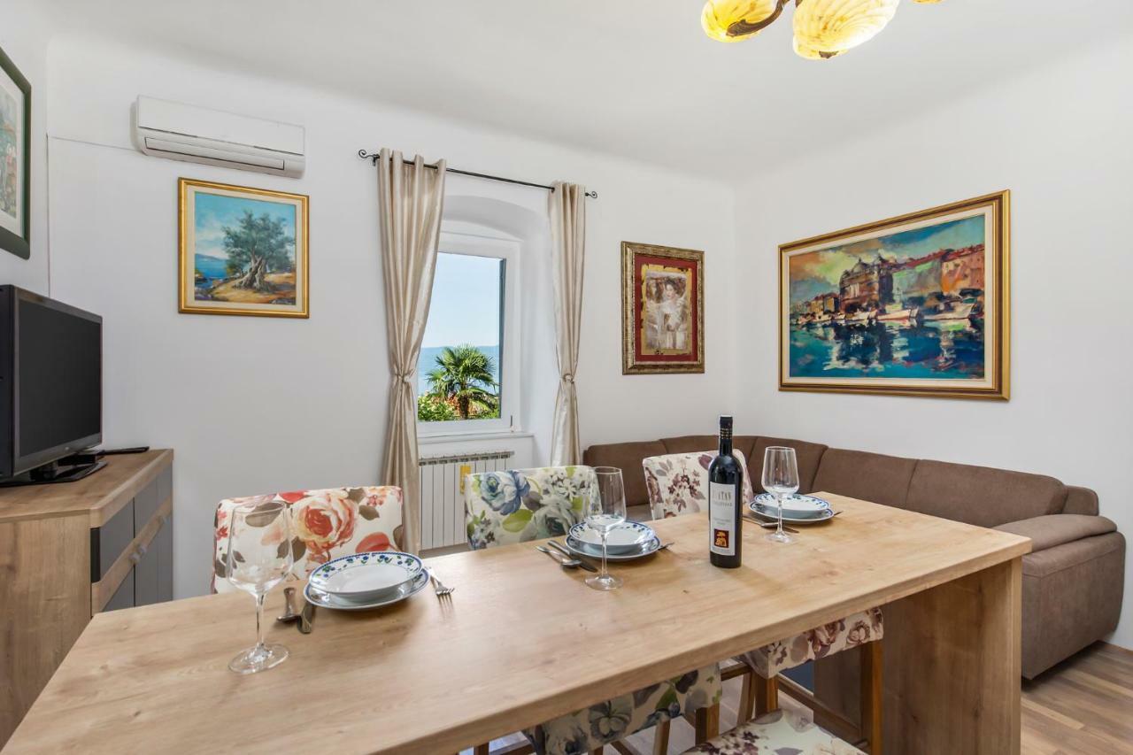 Apartman Villa Carolina Fiume Esterno foto